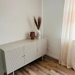 Lounis * Bützow