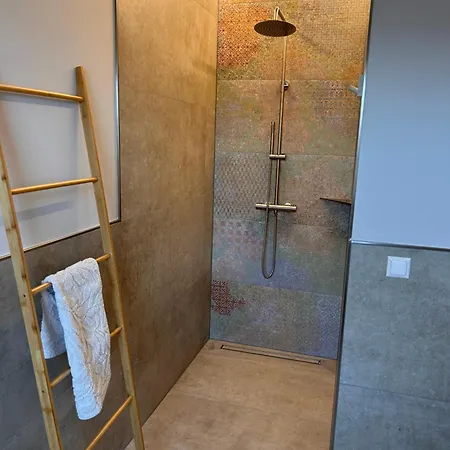 Lounis Apartment Bützow